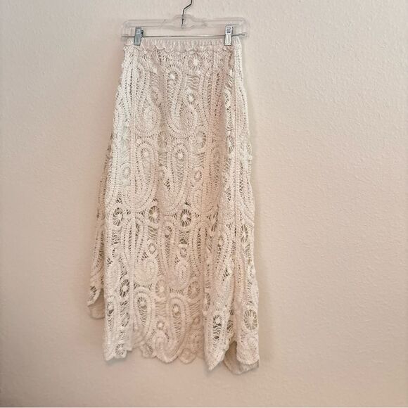 POL Women's Natural High Low Crocheted Skirt in Ivory Size OS - Picture 2 of 6